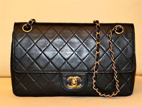 pochette nera modello chanel|Chanel borse.